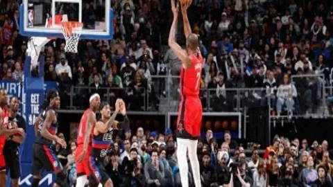 卡塞米罗缅怀曼联经典战：切尔西亮相之作里程碑