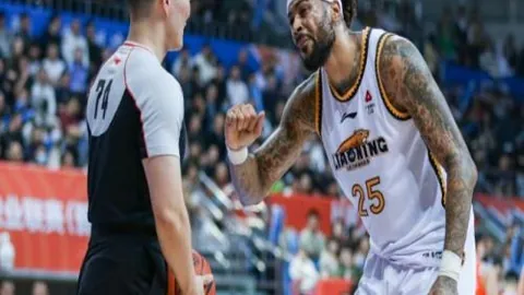 中国男网戴维斯杯力克黑山，豪取胜利挺进世界二组正赛——央视新闻客户端播报